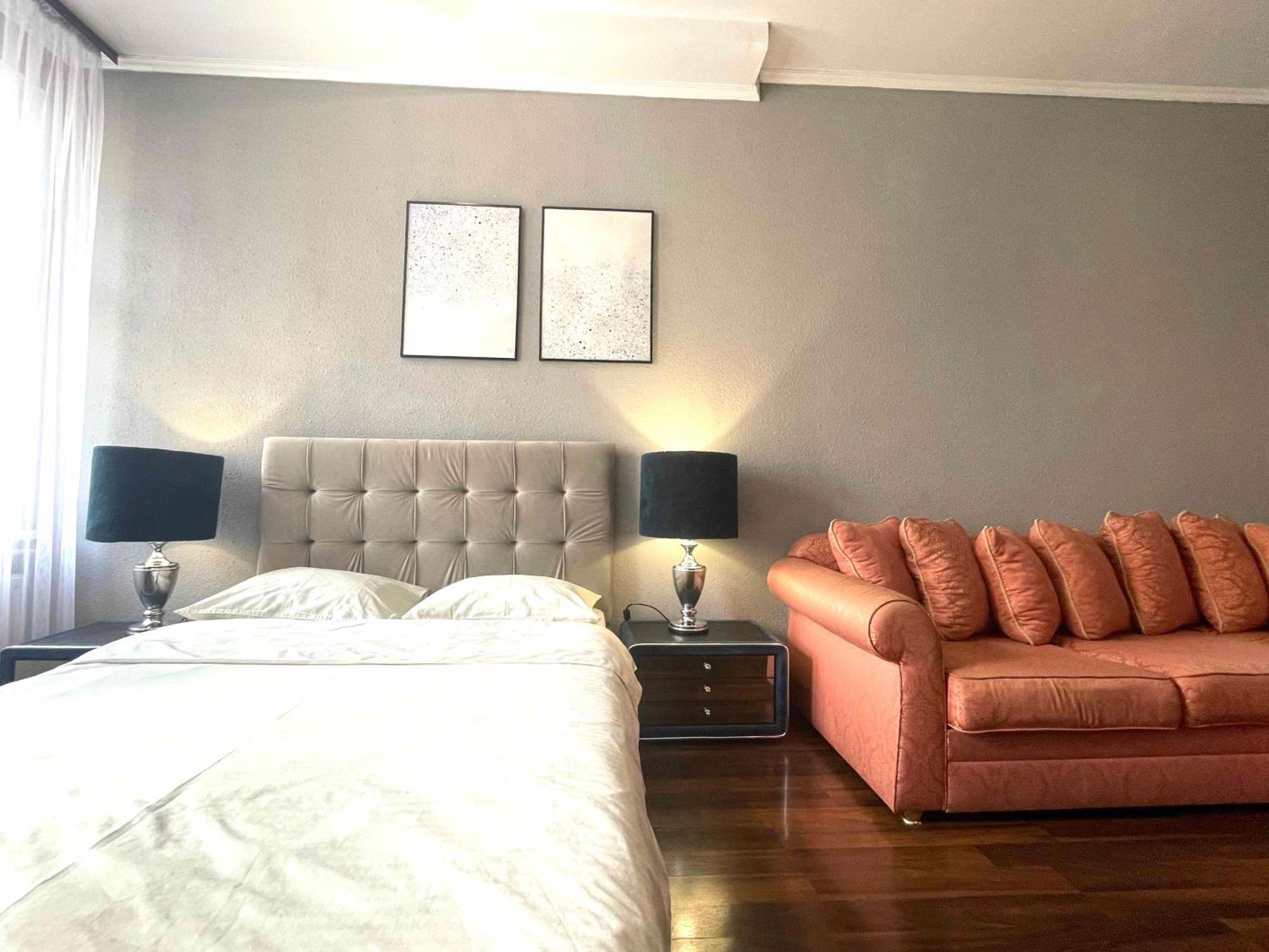 Apartamento Куліша 41, Помешкання В Центрі Біля Тц Форум Leópolis Exterior foto
